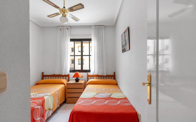 Resale - Apartment -
Torrevieja - Costa Blanca