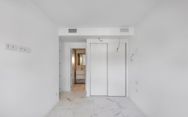 Revente - Appartement -
Torrevieja - Costa Blanca