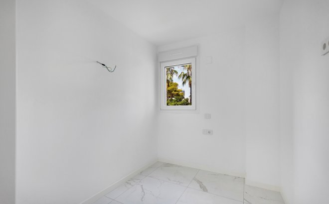 Revente - Appartement -
Torrevieja - Costa Blanca
