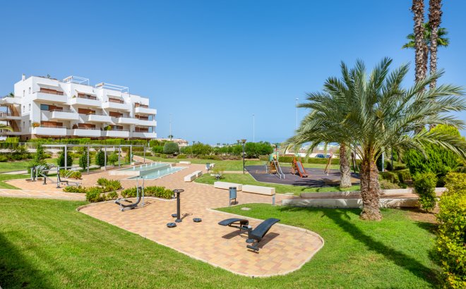 Resale - Apartment -
Cabo Roig - Costa Blanca