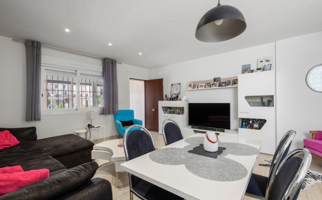 Resale - Town House -
Torrevieja - Costa Blanca