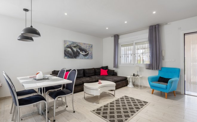 Resale - Town House -
Torrevieja - Costa Blanca