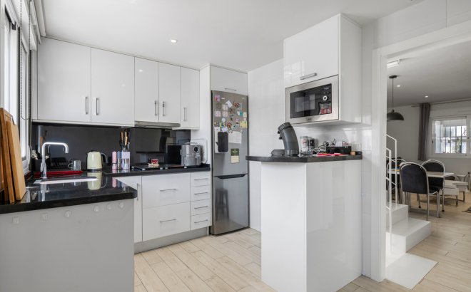 Resale - Town House -
Torrevieja - Costa Blanca