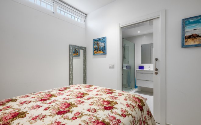 Resale - Town House -
Torrevieja - Costa Blanca