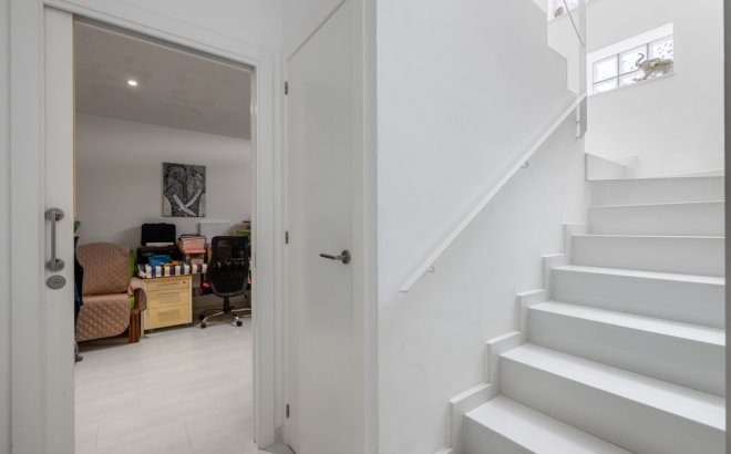 Resale - Town House -
Torrevieja - Costa Blanca