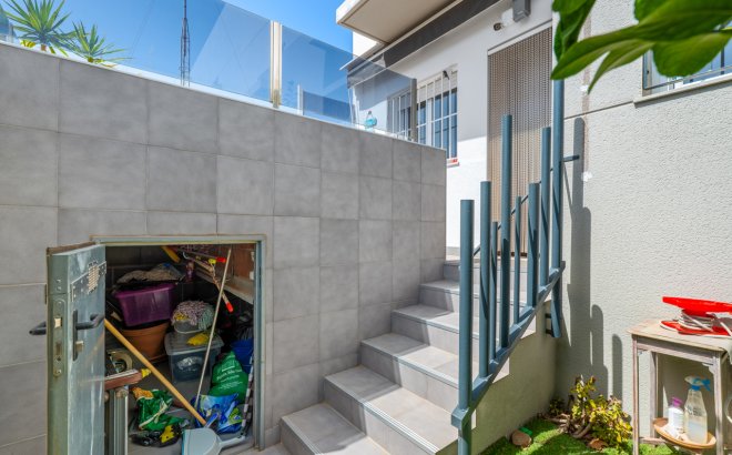 Resale - Town House -
Torrevieja - Costa Blanca
