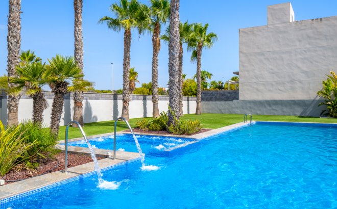 Resale - Town House -
Torrevieja - Costa Blanca