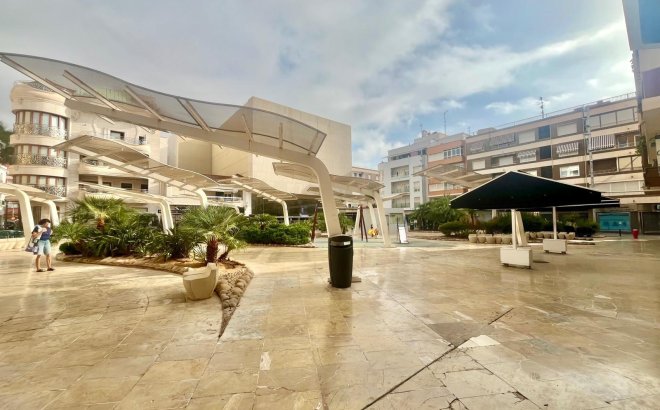 Resale - Apartment -
Torrevieja