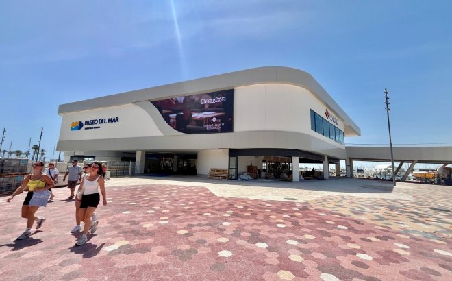 Resale - Apartment -
Torrevieja