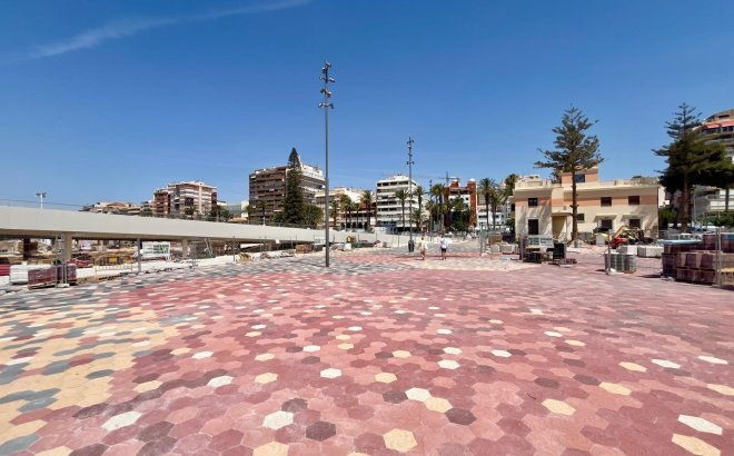Resale - Apartment -
Torrevieja