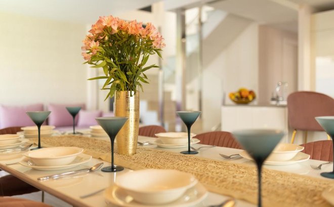 Resale - Villa -
Torrevieja - Costa Blanca