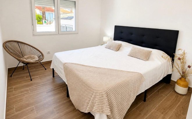 Resale - Bungalow -
Ciudad Quesada - Costa Blanca