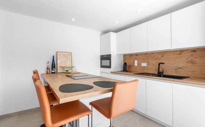 Resale - Villa -
Torre de la Horadada - Costa Blanca