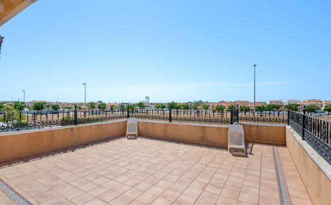 Resale - Villa -
Torre de la Horadada - Costa Blanca