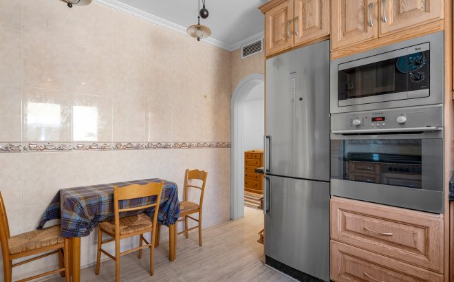 Resale - Villa -
Torre de la Horadada - Costa Blanca