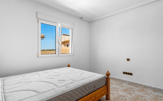Resale - Villa -
Torre de la Horadada - Costa Blanca