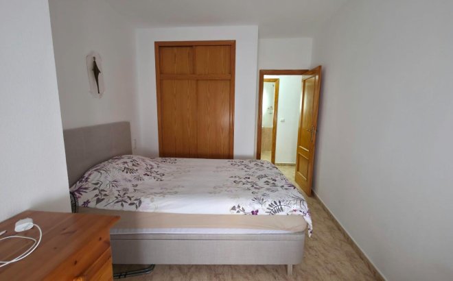 Herverkoop - Appartement -
Torrevieja - Playa del Cura