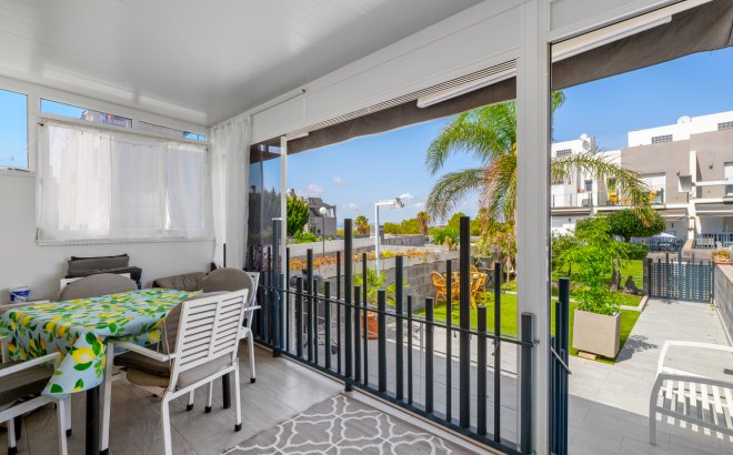 Herverkoop - Town House -
Torrevieja - Costa Blanca