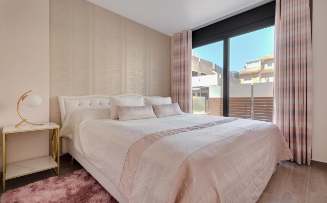 Herverkoop - Villa -
Torrevieja - Costa Blanca
