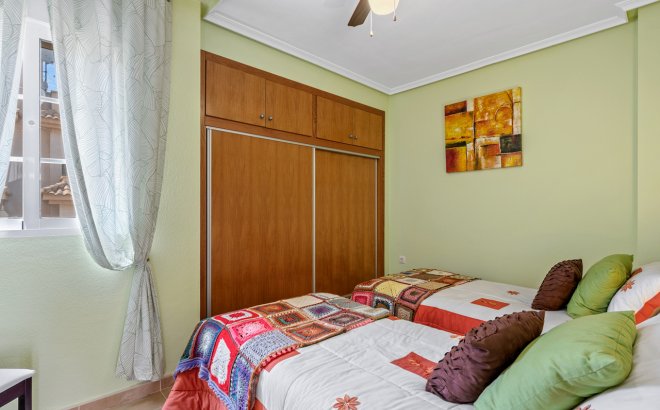 Herverkoop - Town House -
San Miguel de Salinas - Inland