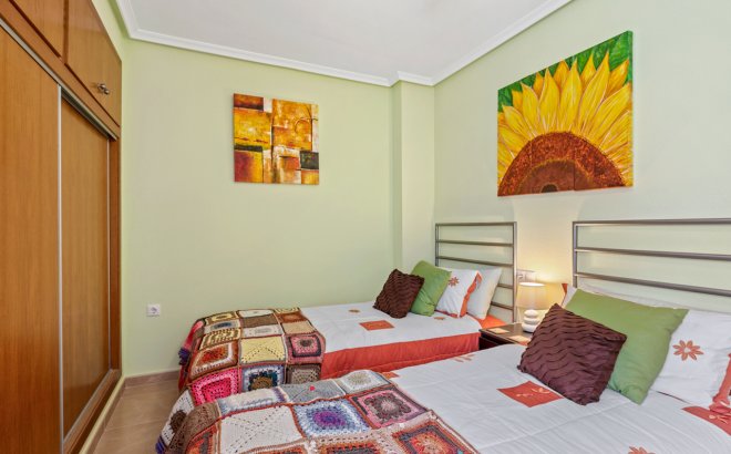 Herverkoop - Town House -
San Miguel de Salinas - Inland