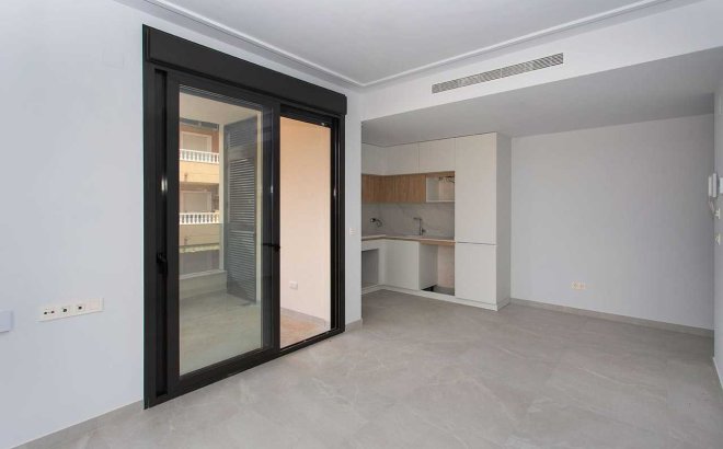 Herverkoop - Appartement -
Torrevieja - Costa Blanca