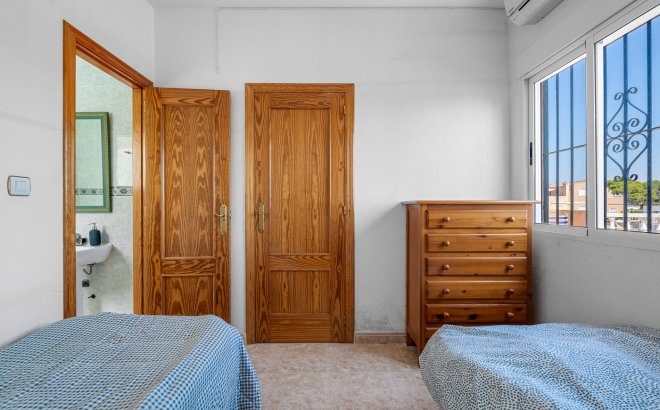 Resale - Bungalow -
Cabo Roig - Costa Blanca