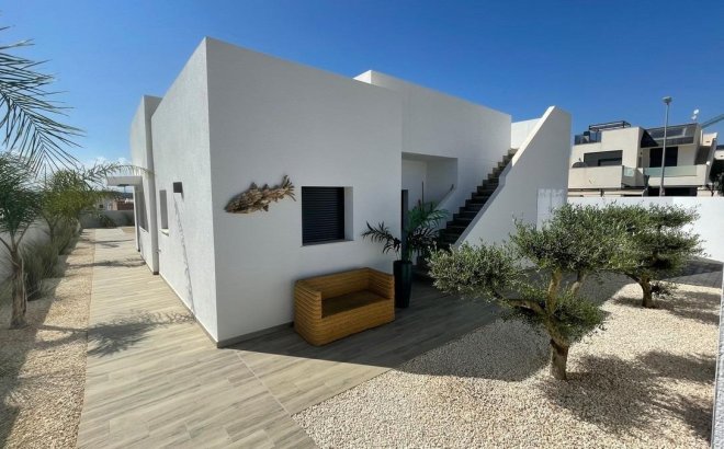 Nouvelle Construction - Villa -
Rafal - polideportivo