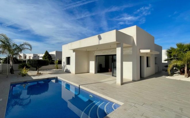 Nouvelle Construction - Villa -
Rafal - polideportivo