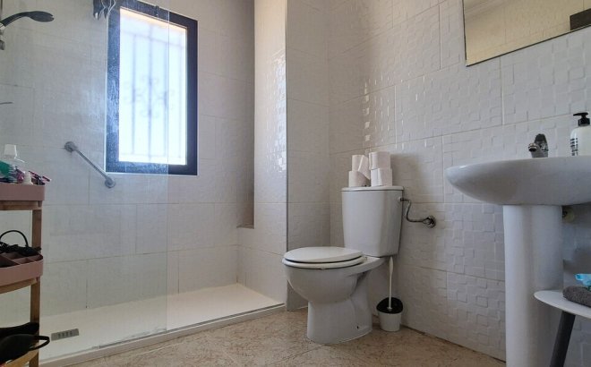 Revente - Villa -
Orihuela Costa - Costa Blanca