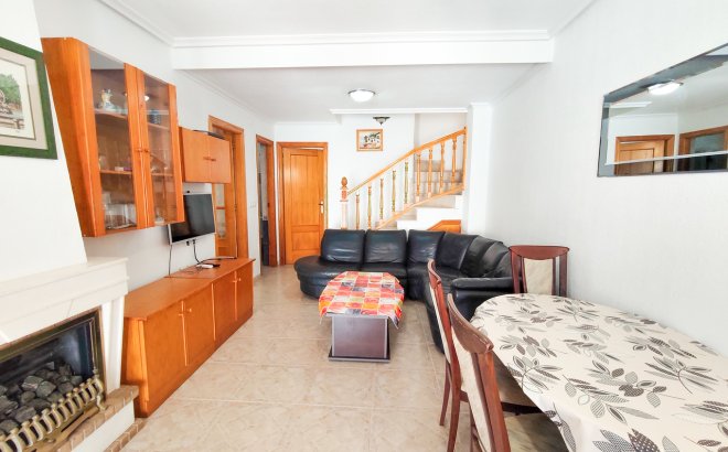 Resale - Town House -
Playa Flamenca - Costa Blanca
