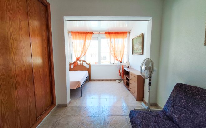 Resale - Town House -
Playa Flamenca - Costa Blanca