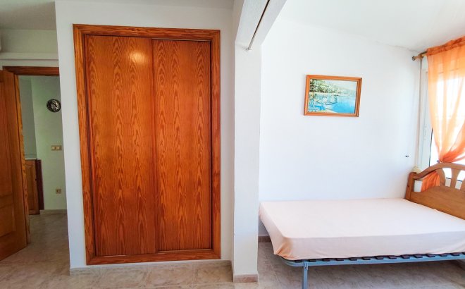 Resale - Town House -
Playa Flamenca - Costa Blanca