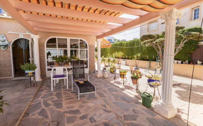 Resale - Villa -
La Regia - Costa Blanca