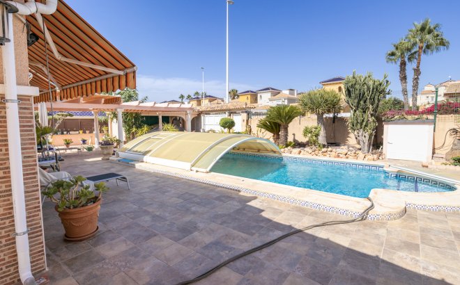 Resale - Villa -
La Regia - Costa Blanca