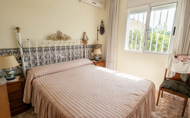 Resale - Villa -
La Regia - Costa Blanca