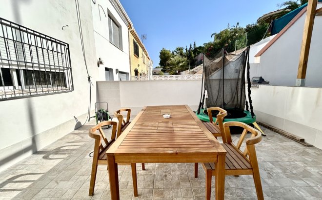 Resale - Town House -
Los Balcones - Costa Blanca