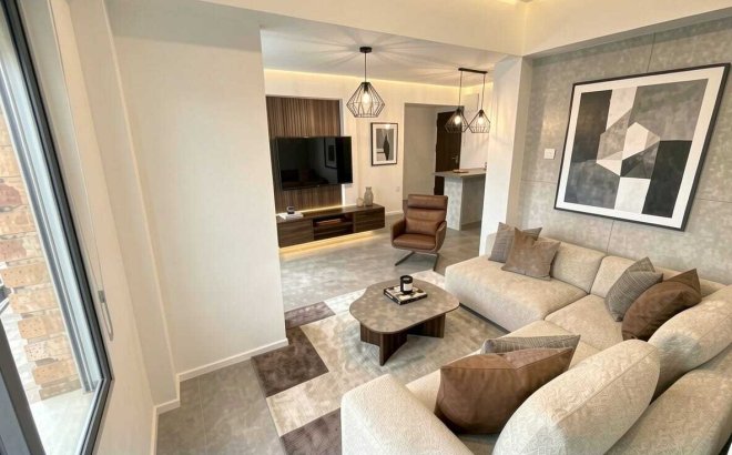 Revente - Apartment Penthouse -
Punta Prima - Costa Blanca