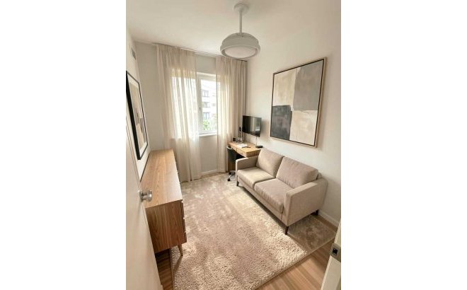 Revente - Apartment Penthouse -
Punta Prima - Costa Blanca
