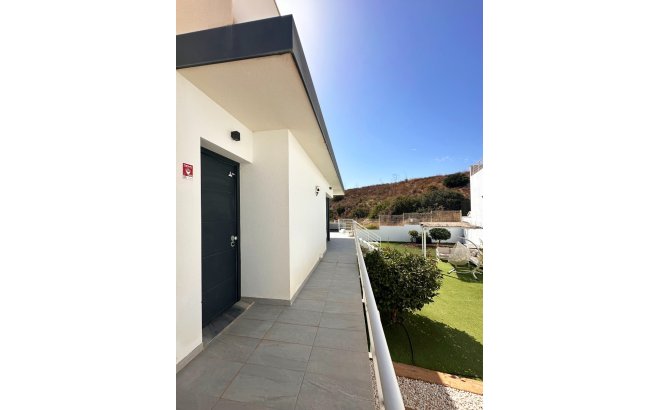 Resale - Villa -
San Miguel de Salinas - Inland