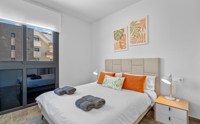 Resale - Apartment -
Orihuela Costa - Costa Blanca