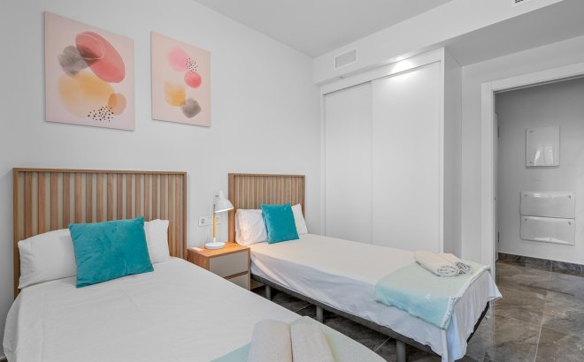 Resale - Apartment -
Orihuela Costa - Costa Blanca