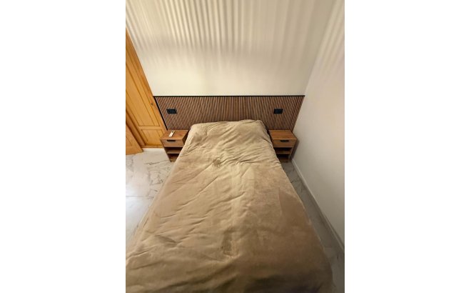 Resale - Apartment -
Torrevieja - Acequion