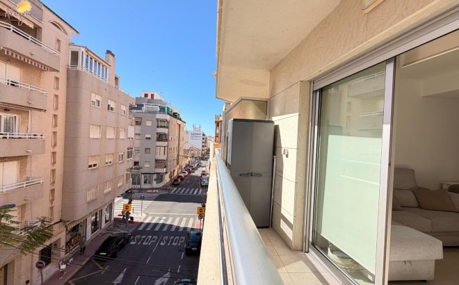 Revente - Appartement -
Torrevieja - PARQUE DE LAS NACIONES