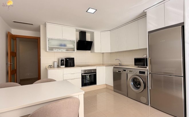 Revente - Appartement -
Torrevieja - PARQUE DE LAS NACIONES