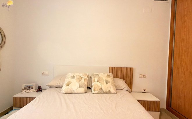 Revente - Appartement -
Torrevieja - PARQUE DE LAS NACIONES