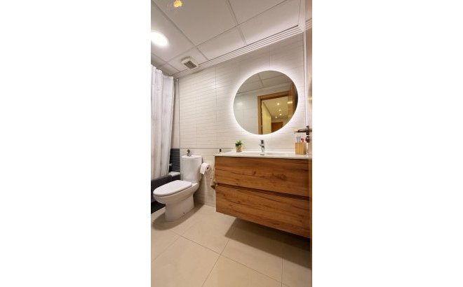 Revente - Appartement -
Torrevieja - PARQUE DE LAS NACIONES