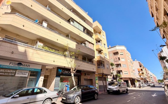 Revente - Appartement -
Torrevieja - PARQUE DE LAS NACIONES