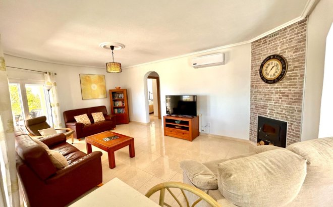 Resale - Villa -
Ciudad Quesada
