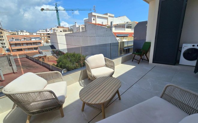 Revente - Penthouse -
Torrevieja - Playa del Cura